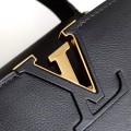 「#0151」Louis Vuitton  Capucines Souple M14370   33.0 x 24.0 x 12.0