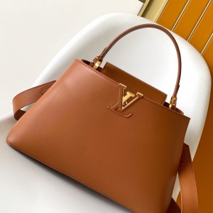 「#0155」Louis Vuitton  Capucines Souple M24620     38.0 x 23.0 x 16.0