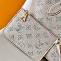「#0157」Louis Vuitton  Blossom  M12088  20.0 x 20.0 x 12.5