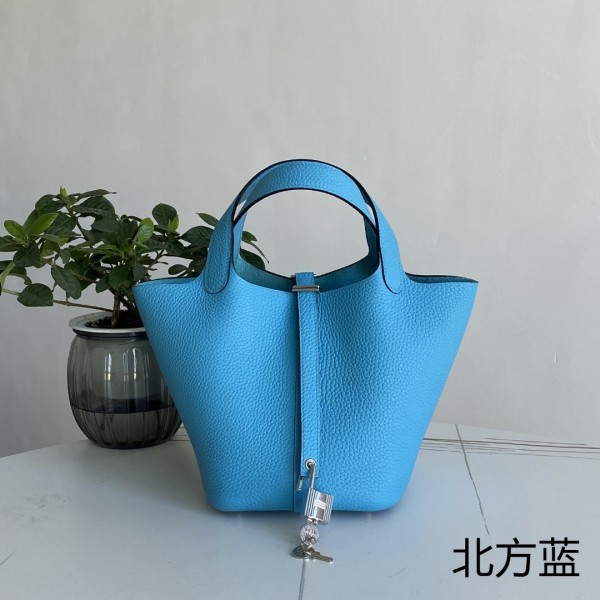 「#4351」 Hermes Northern Blue Silver Buckle Picotin Lock 18cm