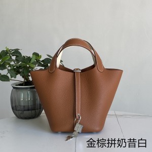 「#4357」 Hermès Golden Brown and Milkshake White Silver Buckle Picotin Lock 18cm