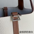 「#4358」 Hermès Golden Brown and Milkshake White Silver Buckle Picotin Lock18cm