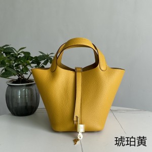 「#4385」 Hermès amber gold buckle Picotin Lock 18cm