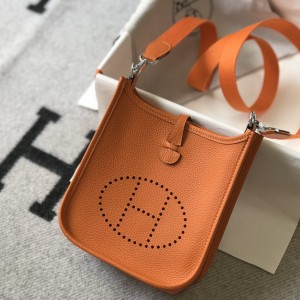 「#4047」 Hermès Orange Mini Evelyne 18cm