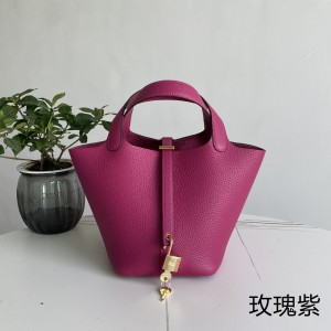 「#4400」 Hermès Rose Purple Gold Buckle Picotin Lock 18cm