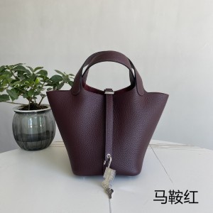 「#4404」 Hermès Saddle Red Silver Buckle Picotin Lock 18cm