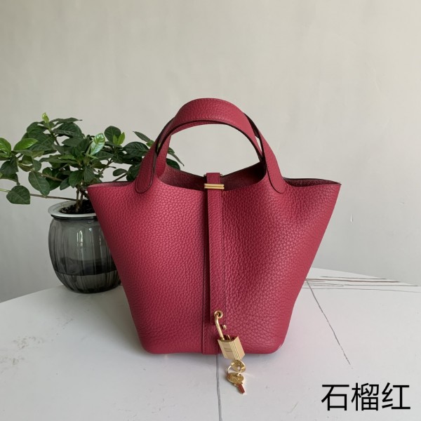 「#4406」 Hermès Pomegranate Red Gold Buckle Picotin Lock 18cm
