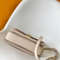 「#0183」Louis Vuitton  Pochette Metis  M14977  25 x19x 9 cm