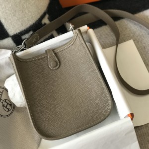 「#4048」Hermès Grey Mini Evelyne 18cm