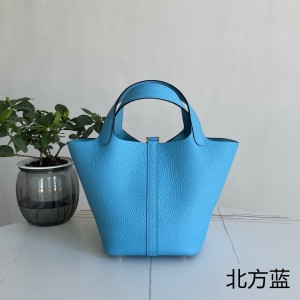 「#4420」 Hermès Northern Blue Gold Buckle Picotin Lock 18cm