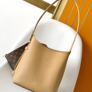 「#0189」Louis Vuitton Low Key Hobo M25353   24.0 x 28.0 x 16.0