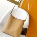「#0189」Louis Vuitton Low Key Hobo M25353   24.0 x 28.0 x 16.0