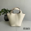 「#4429」 Hermès Cream Silver Buckle Picotin Lock 18cm