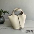 「#4429」 Hermès Cream Silver Buckle Picotin Lock 18cm