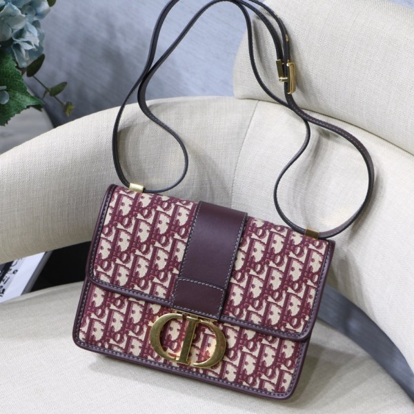 「#2238」 dior M9030 red 24*17*8cm 「#2238」 dior M9030 red 24*17*8cm