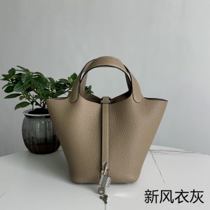 「#4441」 Hermes New Trench Coat Grey Silver Button Picotin Lock 18cm