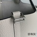 「#4444」 Hermès Pearl Grey Silver Buckle Picotin Lock 18cm