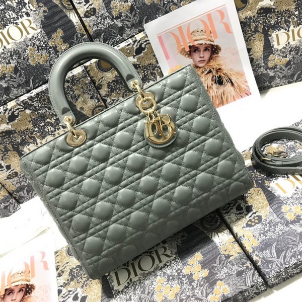 「#2245」 dior M0566 32  x 25 x 11cm