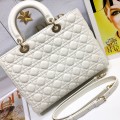 「#2250」 dior M0566 Whiter 32 x 25 x 11cm 「#2250」 dior M0566 Whiter 32 x 25 x 11cm