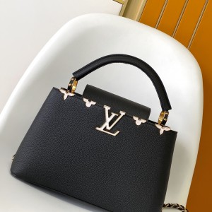 「#0209」Louis Vuitton  Capucines   M10169 31.0x 20.0 x 11.0