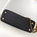 「#0209」Louis Vuitton  Capucines   M10169 31.0x 20.0 x 11.0