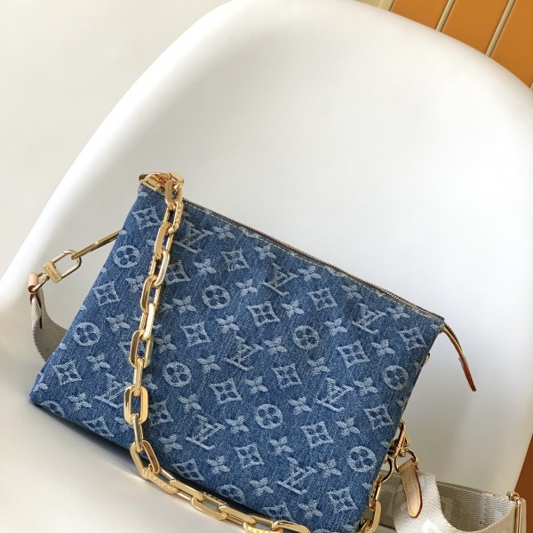 「#0211」Louis Vuitton Coussin  M24564  26.0 x 20.0 x 12.0