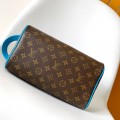 「#0214」Louis Vuitton  Dopp Kit   M12643   28.0 x 15.0 x 16.5