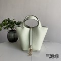 「#4461」 Hermès Bubble Green Gold Buckle 18cmPicotin Lock 18cm