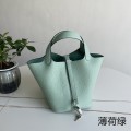 「#4469」 Hermes mint green silver buckle 18cm Picotin Lock 18cm