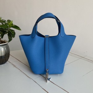 「#4492」 Hermes Sky Blue Silver Buckle 18cm Picotin Lock 18cm