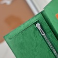 「#4539」 Hermès Bamboo Green Suit Clip Epsom Leather 17*9cm