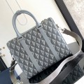 「#2031」dior   1ADBR088CDP  grey  35 x 27 x 6cm