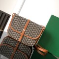「#6356」Goyard - Belvédère - 8017 - 29 cm × 9 cm × 23 cm 「#6356」Goyard - Belvédère - 8017 - 29 cm × 9 cm × 23 cm