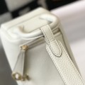 「#4066」 Hermès Milkshake White Mini Lindy Bag Gold Buckle 19.5x12.5