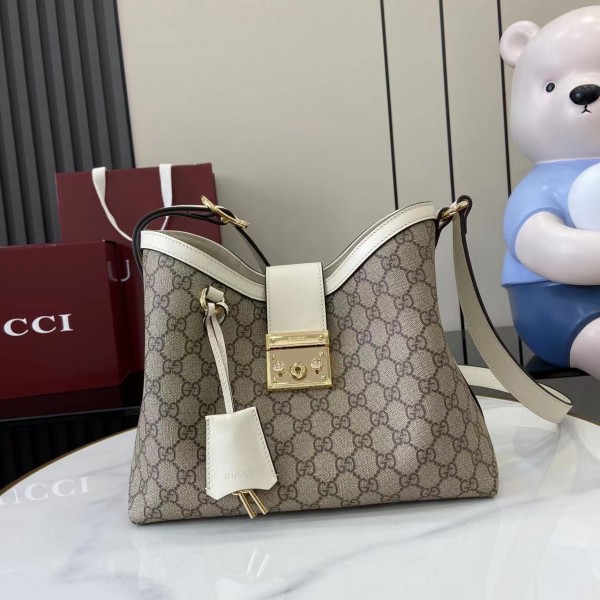 「#3076」GUCCI Padlock 839021  29x 23.5x 15.5