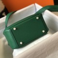 「#4072」Hermes Velvet Green Mini Lindy Bag Gold Buckle 19.5x12.5