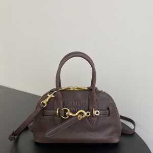 「#9011」 miumiu 30113B98  Sac coquillage 16.5×28×10cm
