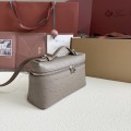 「#7048」Loro pian L19 silver buckle - FAN1034 - 19x6.5x11cm -taupe，Ostrich skin