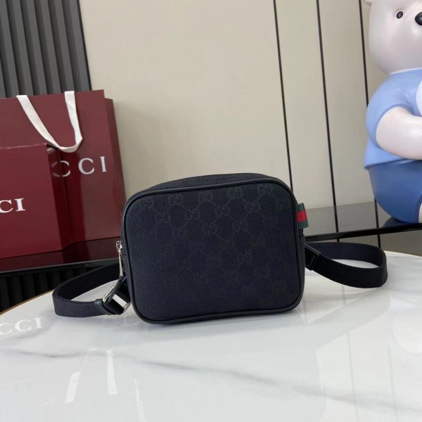 「#3135」GUCCI GG  834268 17.5x 14x 5