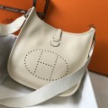 「#4095」 Hermes Milkshake White French Evelyne 29cm