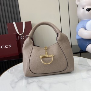 「#3173」GUCCI Softbit 837467  27.5x 21x 16