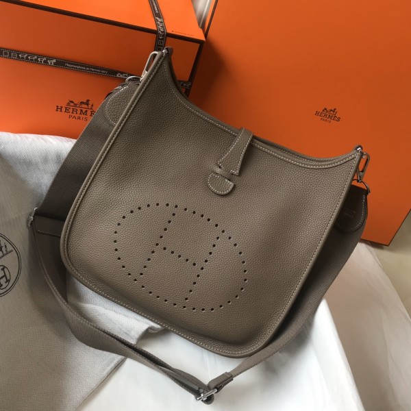 「#4097」 Hermès Elephant Grey French Evelyne Bag 29cm