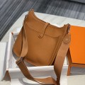 「#4098」 Hermès Golden Brown Evelyne French Bag 29cm 「#4098」 Hermès Golden Brown Evelyne French Bag 29cm