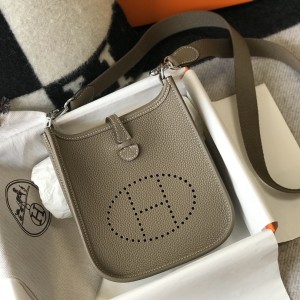 「#4100」 Hermès Elephant Grey Evelyne Bag 17cm