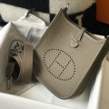 「#4100」 Hermès Elephant Grey Evelyne Bag 17cm