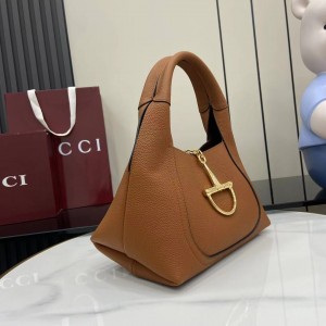 「#3227」GUCCI Softbit 837467 27.5x 21x 16
