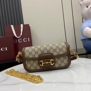 「#3236」GUCCI Horsebit  735178 13x 24x 5.5
