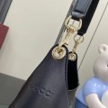 「#3287」GUCCI Body 834981 42x 36x 2