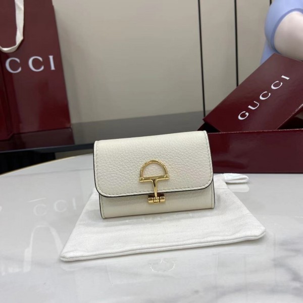 「#3297」GUCCI Softbit  828148 10.5x 7x 3