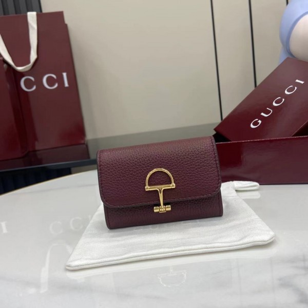 「#3300」GUCCI Softbit  828148 10.5x 7x 3